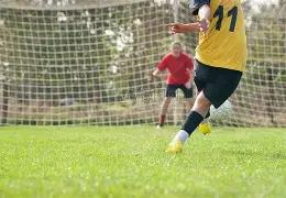 泰勒,亚当斯,曼联心仪的,MK体育官网玩家首选,MK体育官网H5,MK体育官网游戏平台