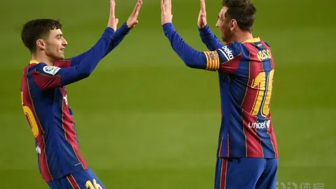 【轻松制胜回顾】美职男篮东西部巅峰对决，攻防盛宴即将开启！